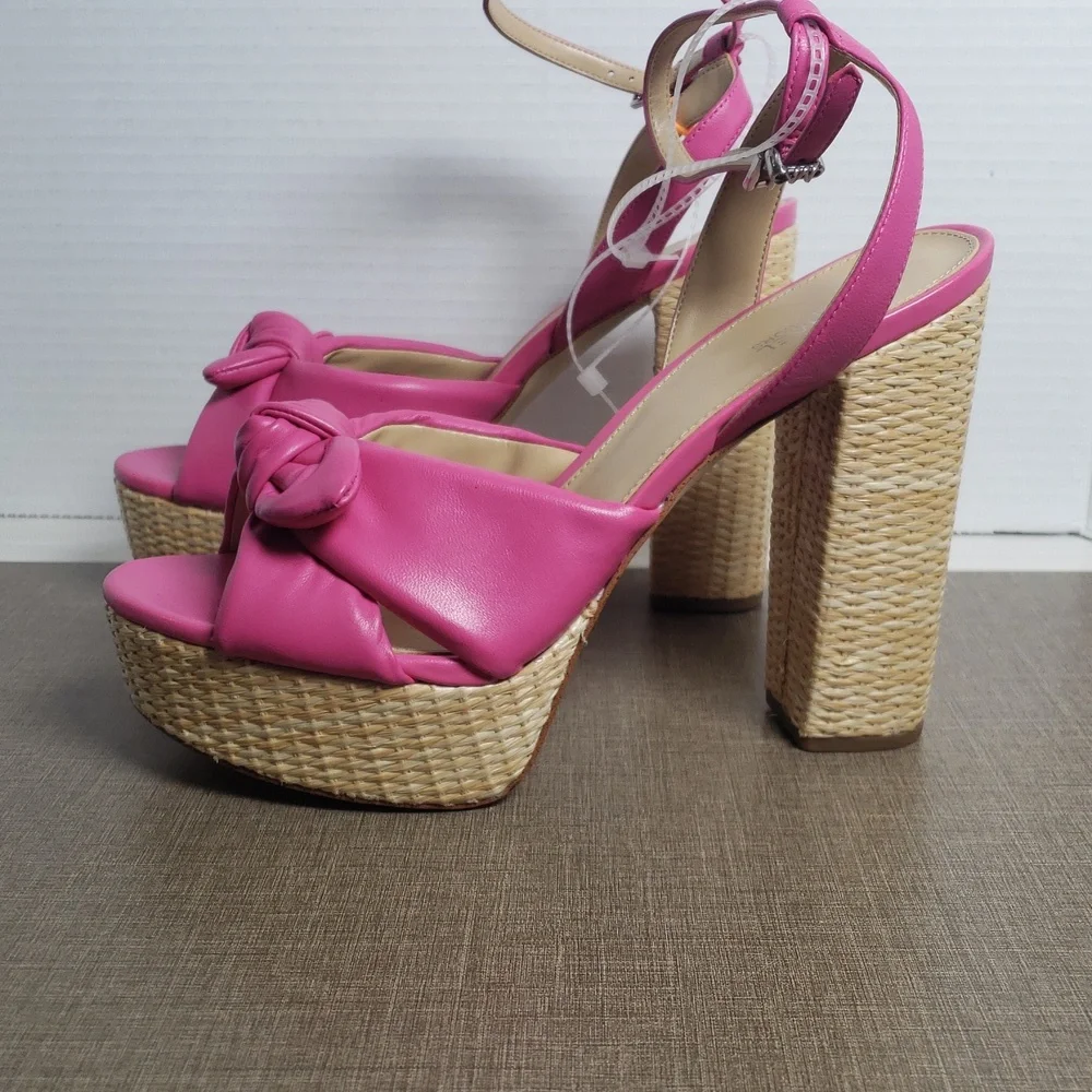 Michael Kors Sadie Pink  Leather Bow Platform Sandals - SZ 8.5 - NWOT‎